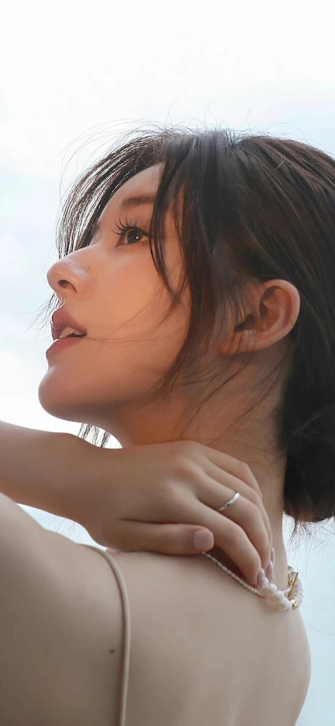 隐形人电影_变成隐形人电影