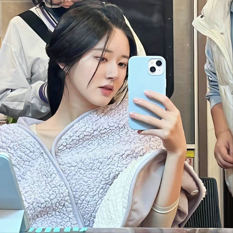 小学三年级英语上册第一课