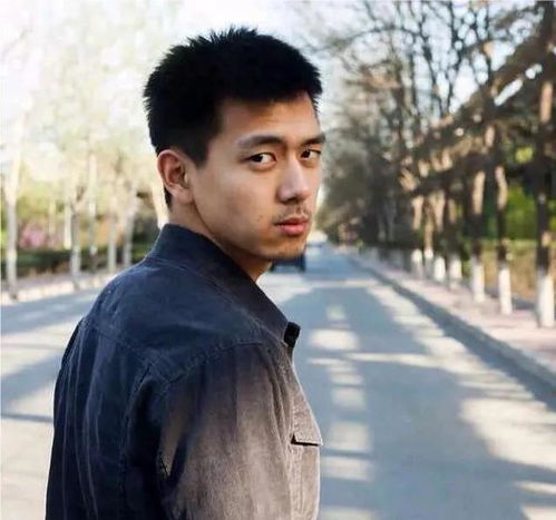 袁姗姗电影_袁姗姗电影大突围精彩片段