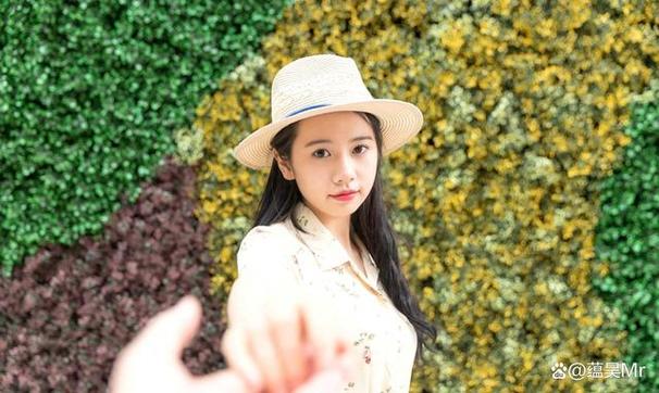 68岁林青霞真空上阵