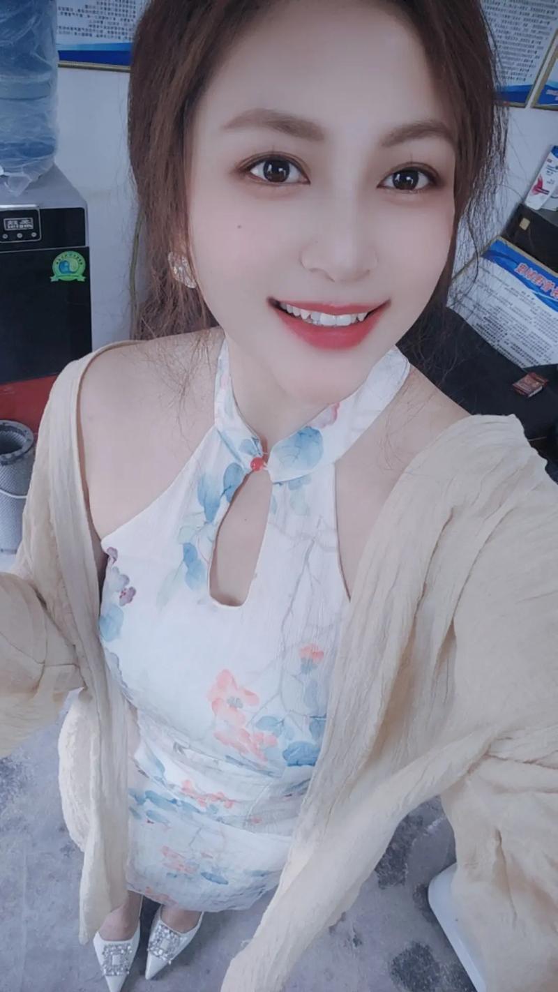 范冰冰是许家印的老婆吗 范冰冰是许家印的老婆吗