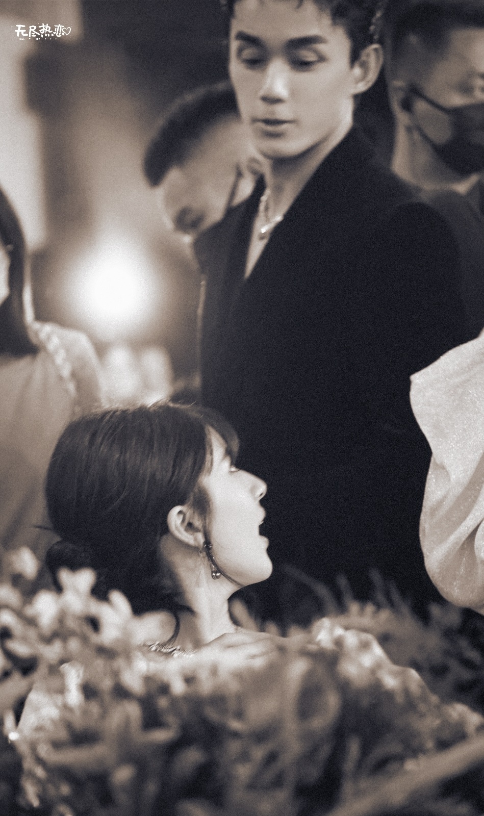 讲女主角是主持人的电视剧