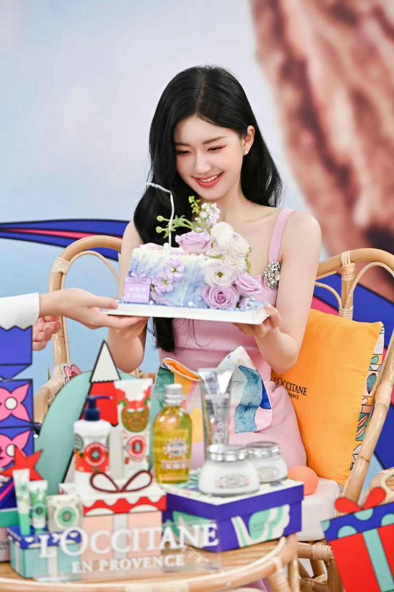 猫头鹰来家里什么预兆