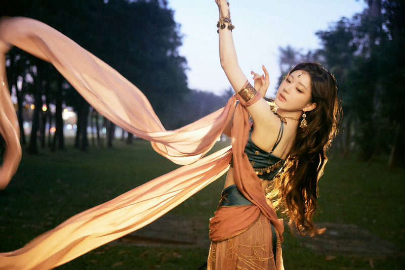 俞俐均力压刘亦菲夺冠女神赛