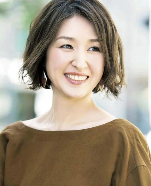 谢娜儿子和女儿正面照