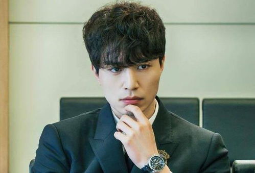 演员任重现在在做什么 演员任重现在在做什么