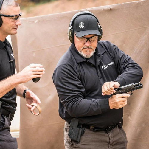 球球悼念于月仙