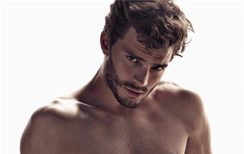 成龙原名姓陈还是姓房 成龙原名姓陈还是姓房